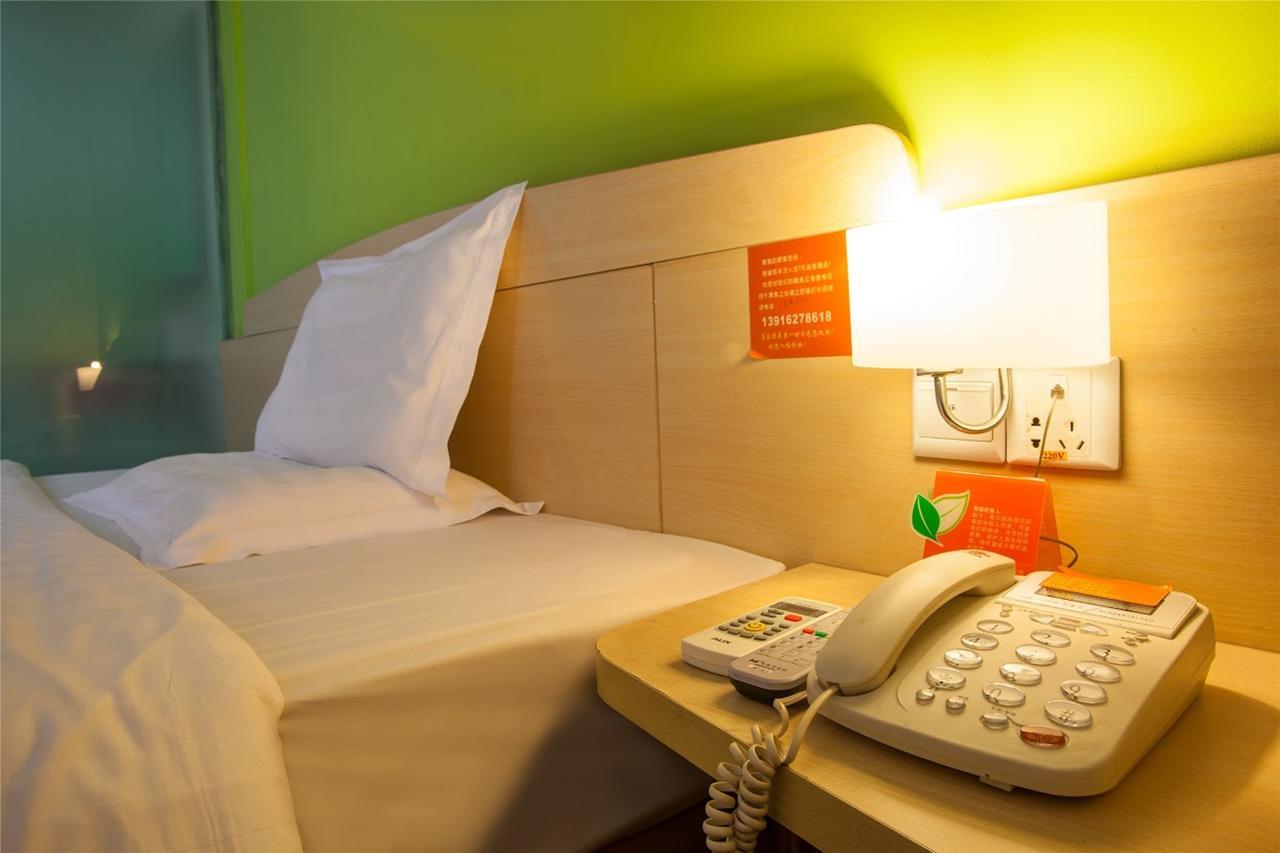 7Days Inn Huaihua Mayang Binhe Road Exterior photo