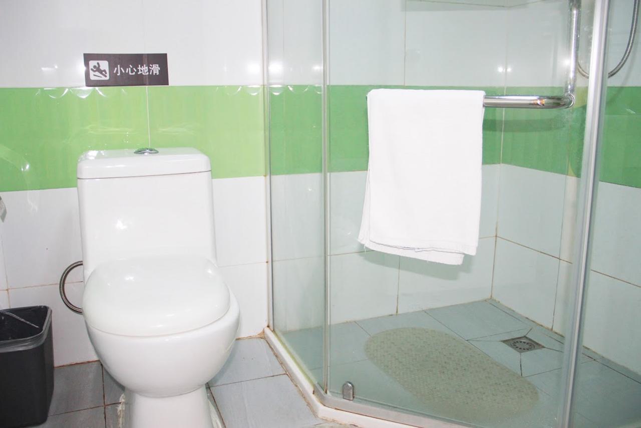 7Days Inn Huaihua Mayang Binhe Road Exterior photo